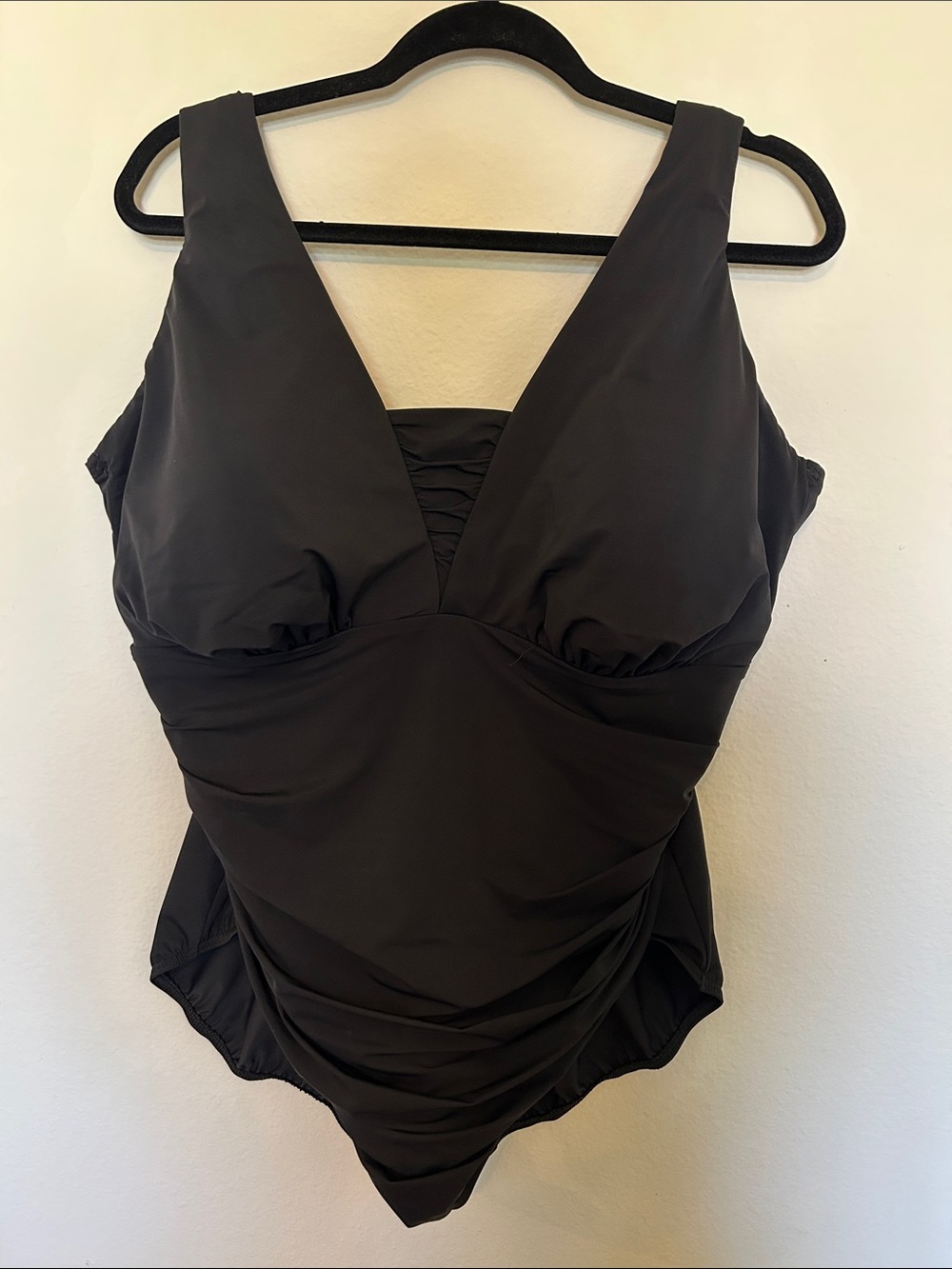 Lands End Full Black V-Neck One-Piece Swimsuit with Ruched Front